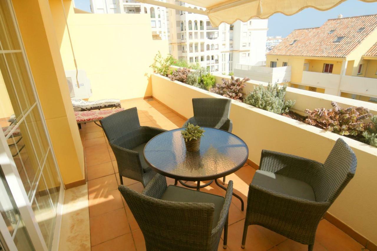 Attractive Apartment Estepona Exterior photo